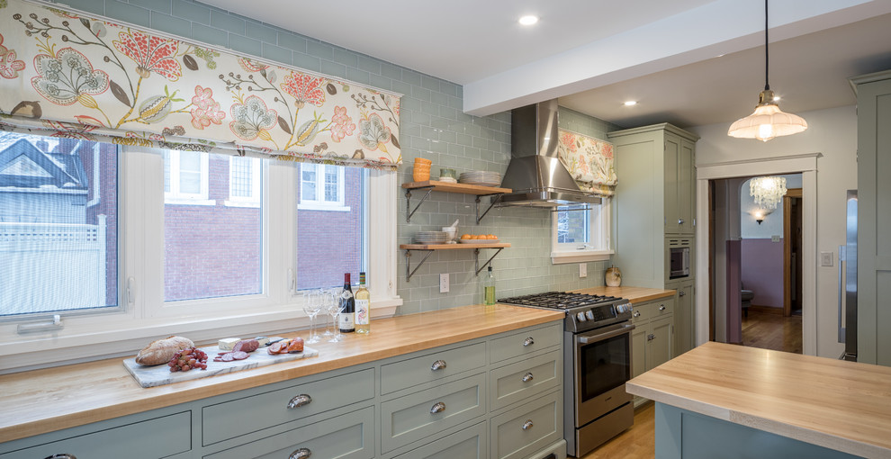 Rhonda's Kitchen Farmhouse Kitchen Ottawa by Grassroots Design