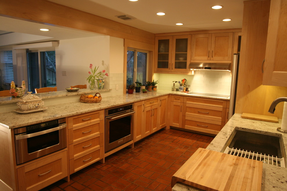 Richardson Kitchen Traditional Kitchen Dallas by The CRAFTSMAN