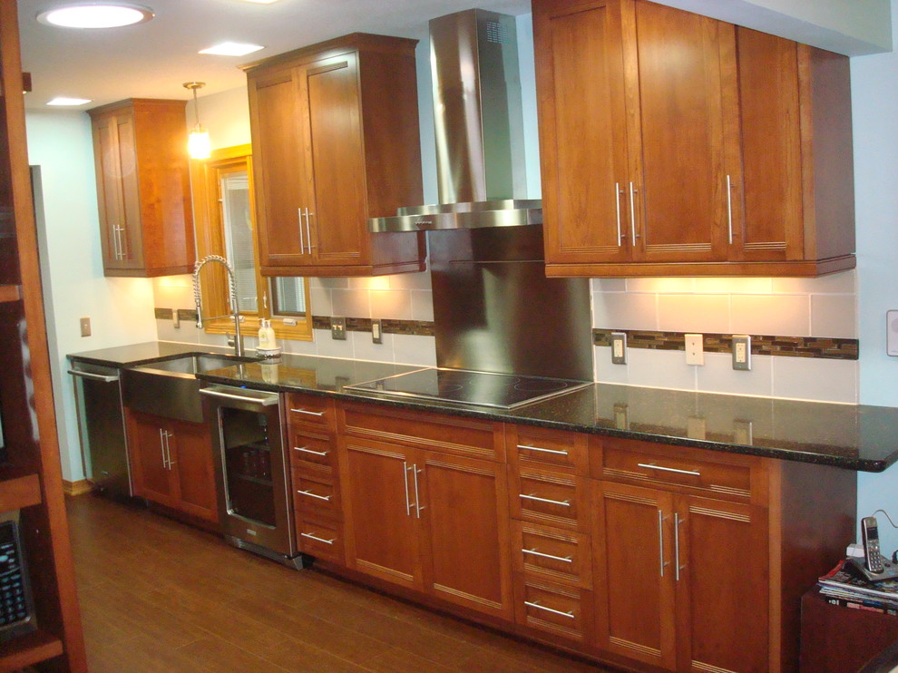 Richfield kitchen Contemporary Kitchen Minneapolis by Best Buy