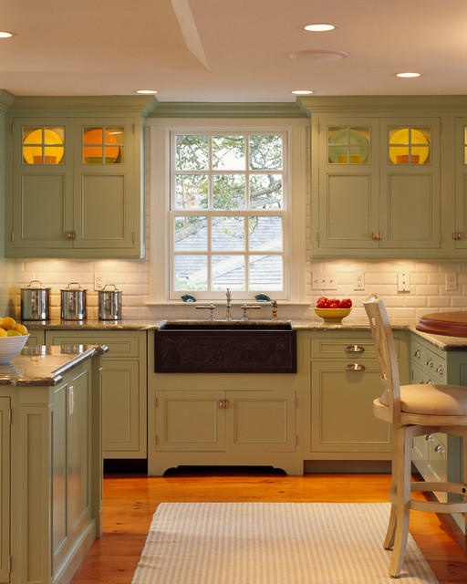 Kitchen Confidential: Glass Cabinet Doors Are a Clear Winner