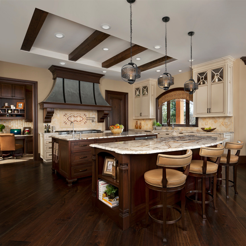 Rochester Hills - Traditional - Kitchen - Detroit - by Martini ...