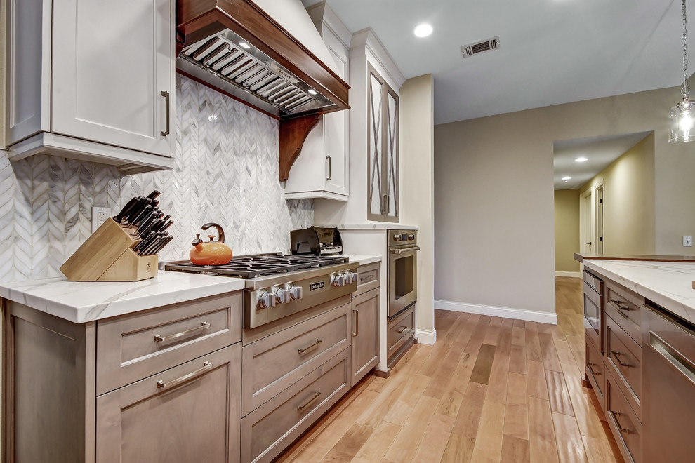 Rosewood Kitchen Transitional Kitchen Los Angeles by Norm