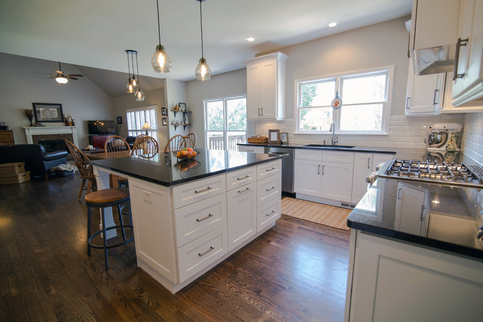 Roswell Kitchen gets a complete remodel! Traditional Kitchen