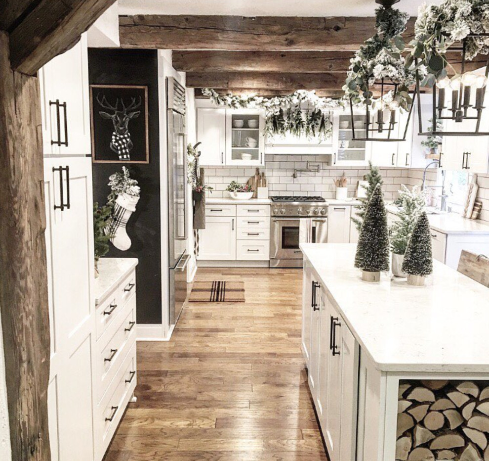 Rustic Colonial Kitchen - Farmhouse - Kitchen - New York - by Coventry ...