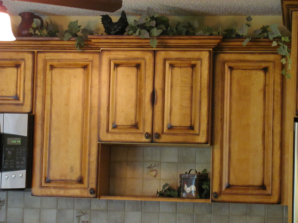 Photo of a rustic kitchen in Bridgeport.