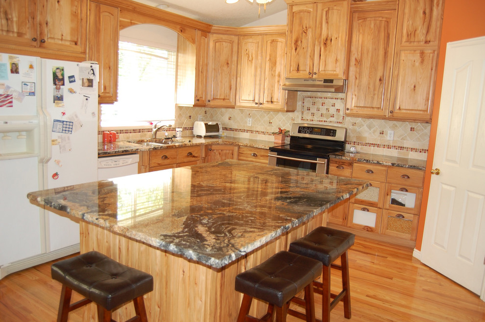 Rustic hickory kitchen Traditional Kitchen Salt Lake City by