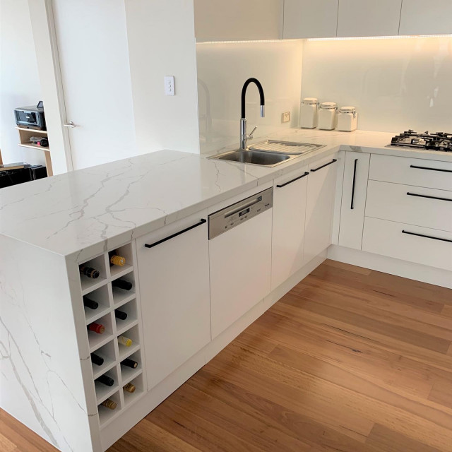 Sabina Apartments Moderne Cuisine Perth par Joyce Kitchens Houzz