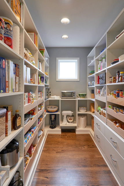 https://st.hzcdn.com/simgs/pictures/kitchens/sammamish-walk-in-pantry-inspired-closets-by-organized-spaces-img~7281d3ff07fe8f4a_4-7380-1-cf9adbb.jpg