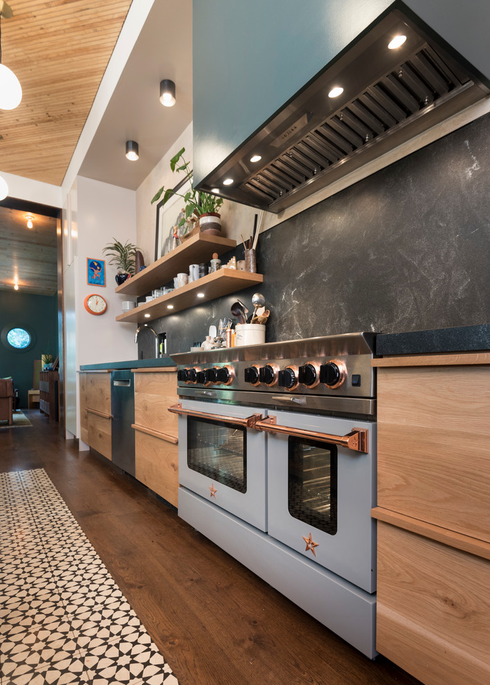 Contemporary kitchen in San Francisco.