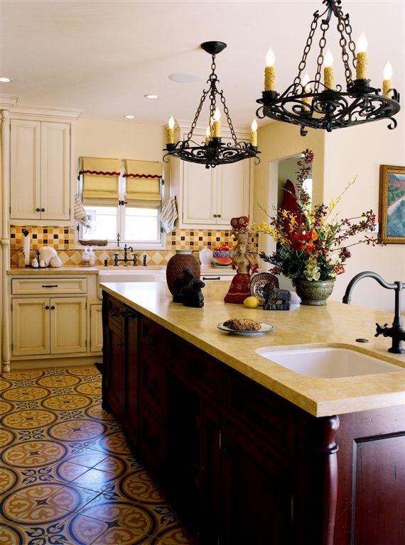 San Marino Spanish Colonial Residence Traditional Kitchen Los