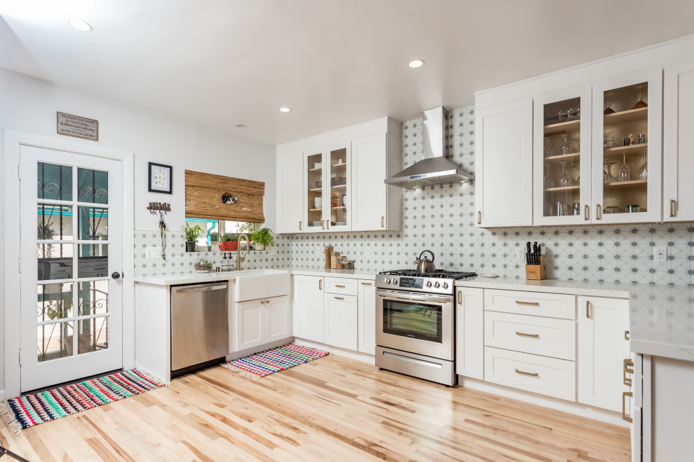 Complete Guest House Remodel San Pascual French Country Küche