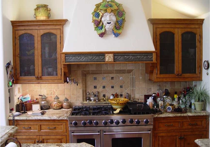 Photo of a mediterranean kitchen in San Francisco.