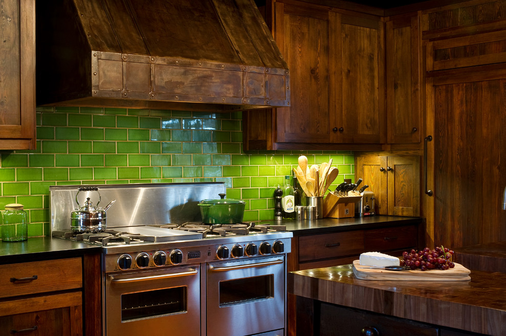 Example of a country kitchen design in Birmingham