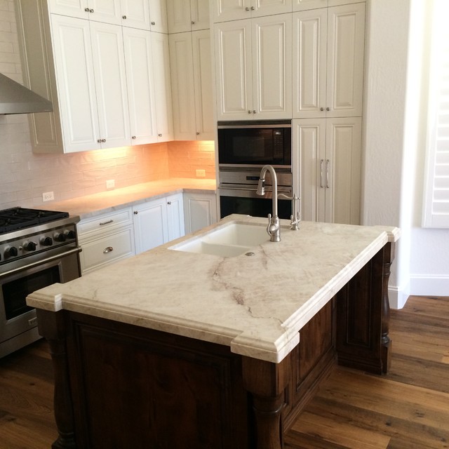 Scottsdale Traditional Kitchen, Taj Mahal Island - Traditional - Kitchen -  Phoenix - by Chisel Marble & Granite