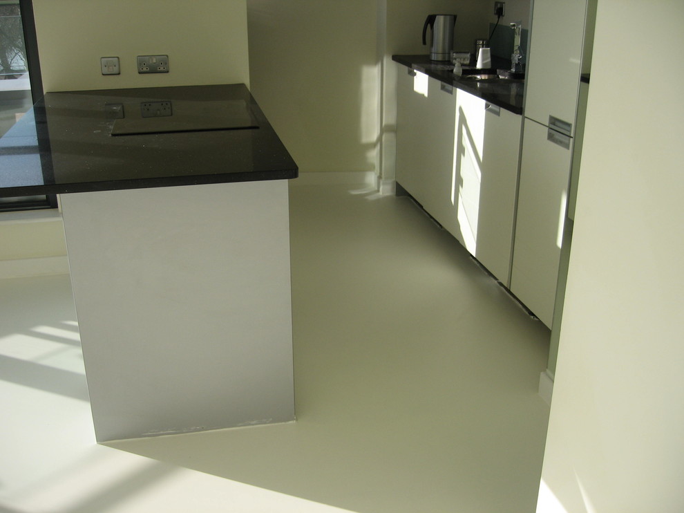 SEAMLESS POURED RESIN FLOORING NORTH EAST NEWCASTLE DURHAM SUNDERLAND