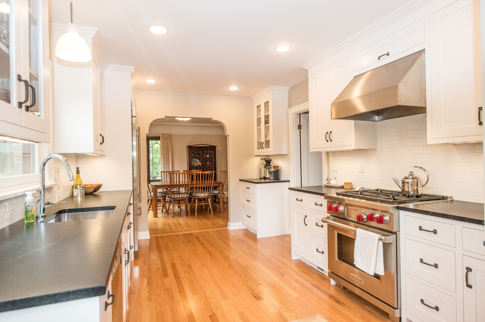 Seattle 1930 Tudor Kitchen - Transitional - Kitchen - Seattle | Houzz IE