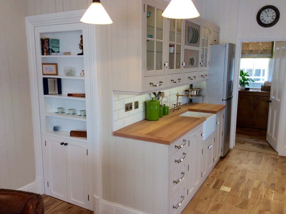 Photo of a medium sized coastal kitchen in Other.