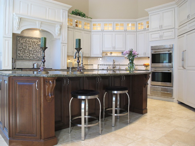 SEIFER KITCHEN DESIGN CENTER AWARD-WINNING PROJECTS - Traditional ...