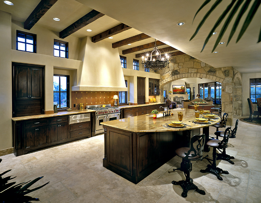 Inspiration for a traditional kitchen in Austin with stainless steel appliances.