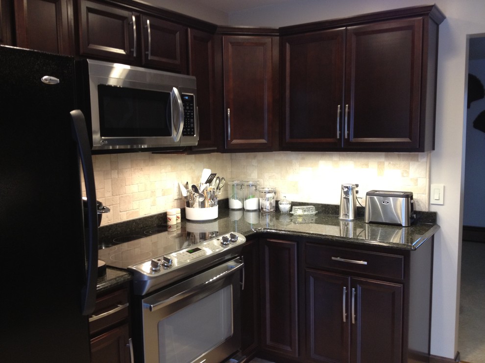 Shenandoah Breckenridge Cherry Java Kitchen - Contemporary ...