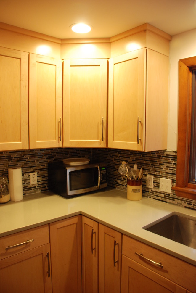 Shenandoah Breckenridge Traditional Kitchen Boston by Susie