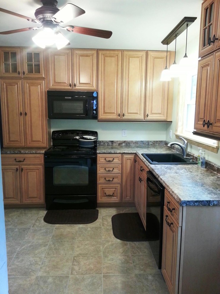 Shenandoah McKinley Kitchen Lewiston Traditional Kitchen