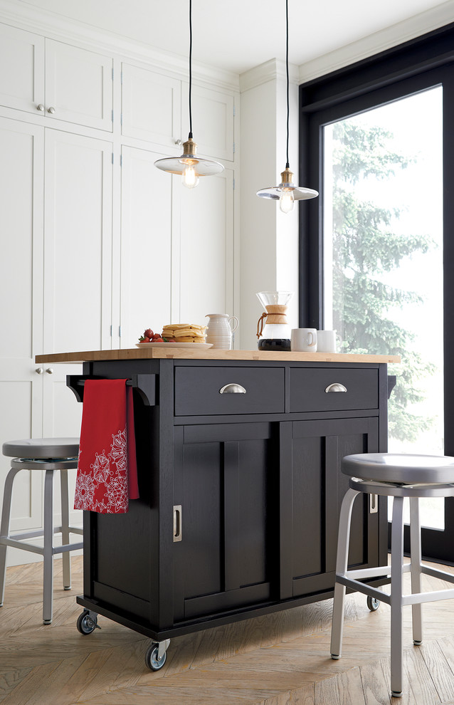 Sheridan Black Kitchen Island Cuisine Chicago par Crate&Barrel