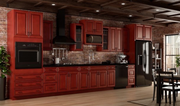 Idéer för mellanstora vintage linjära kök och matrum, med en undermonterad diskho, luckor med upphöjd panel, granitbänkskiva, stänkskydd i tegel, svarta vitvaror, ljust trägolv, rött stänkskydd, röda skåp och brunt golv