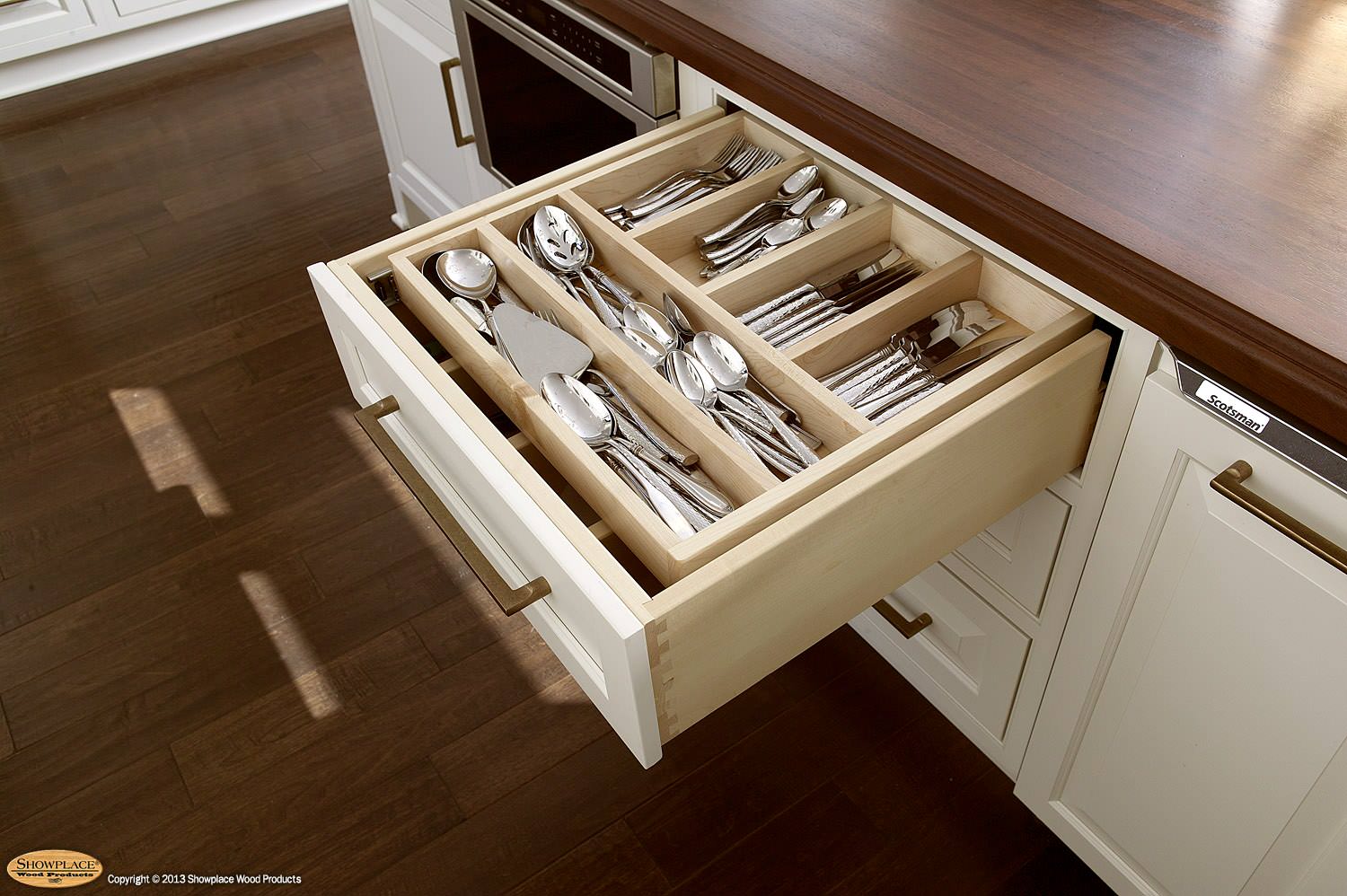 Medallion Cabinetry - Tiered Cutlery Divider Drawer