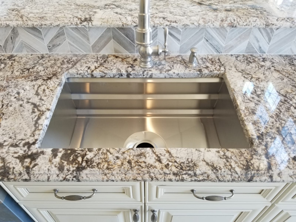 Sierra Nevada Granite Countertops, Sierra White Granite Countertops Kitchen