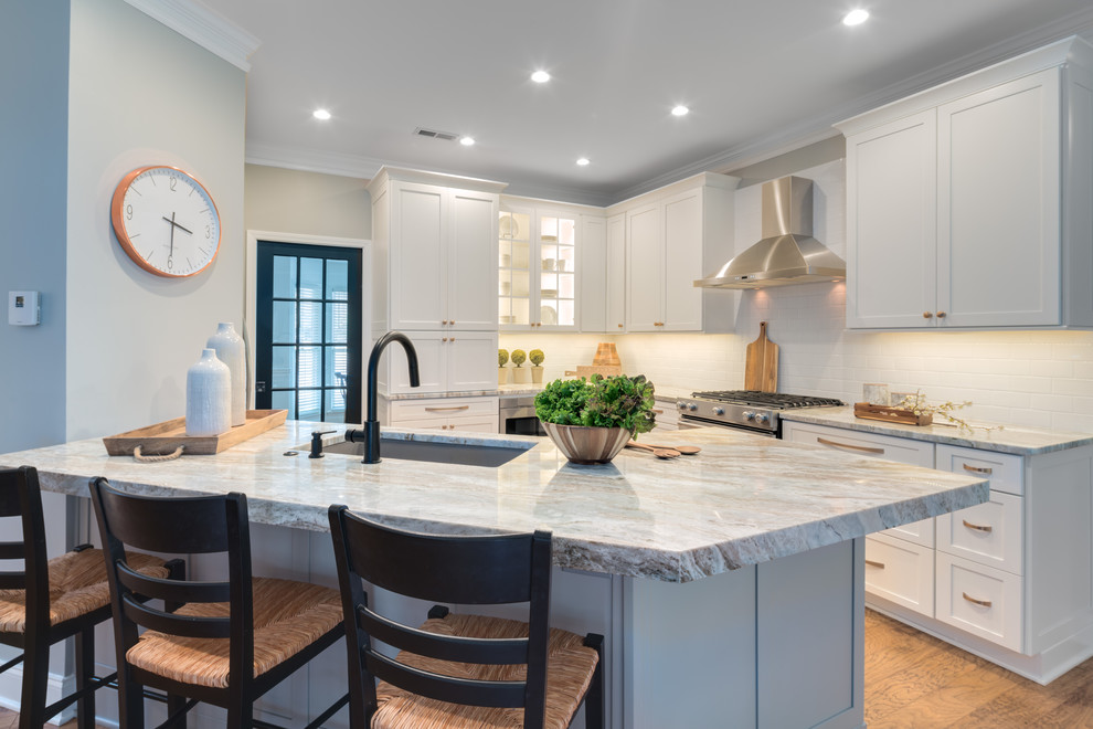 Simmons Kitchen - Transitional - Kitchen - Atlanta - by Turan Designs ...