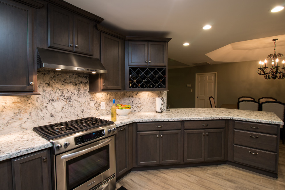 Slate / Praa Sands Traditional Kitchen Other by Blue River