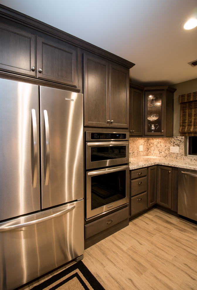 Slate / Praa Sands Traditional Kitchen Other by Blue River