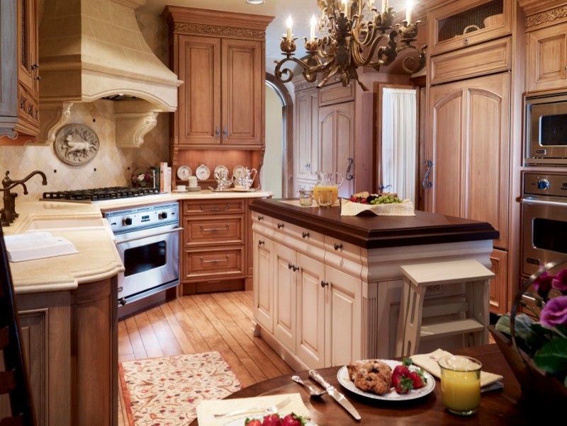 Small Elegant Kitchen - Traditional - Kitchen - Cincinnati - by Felicia ...