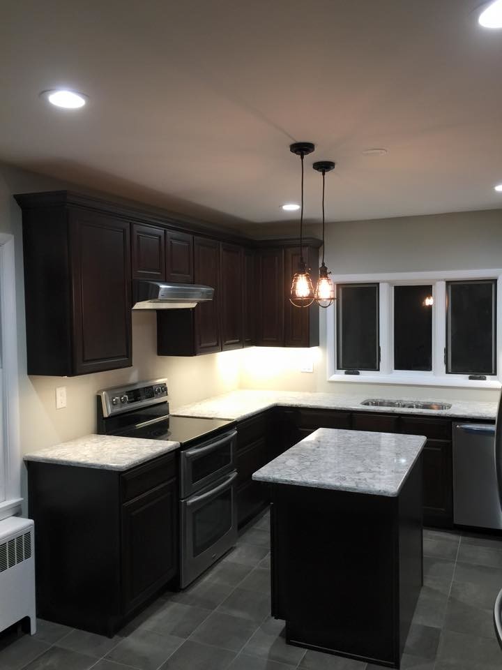 Small Kitchen in Washington NJ - Traditional - Kitchen ...