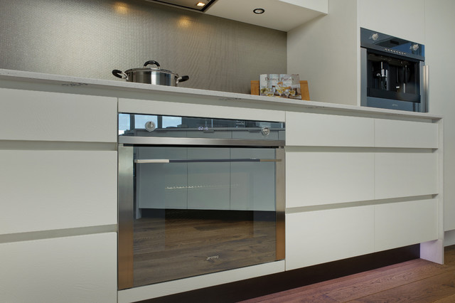 Smeg Appliances - Modern - Kitchen - Dallas - by Elite Appliance | Houzz