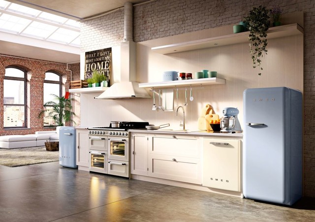 SMEG Kitchen Appliances - Campagne - Cuisine - New York - par HomeClick |  Houzz