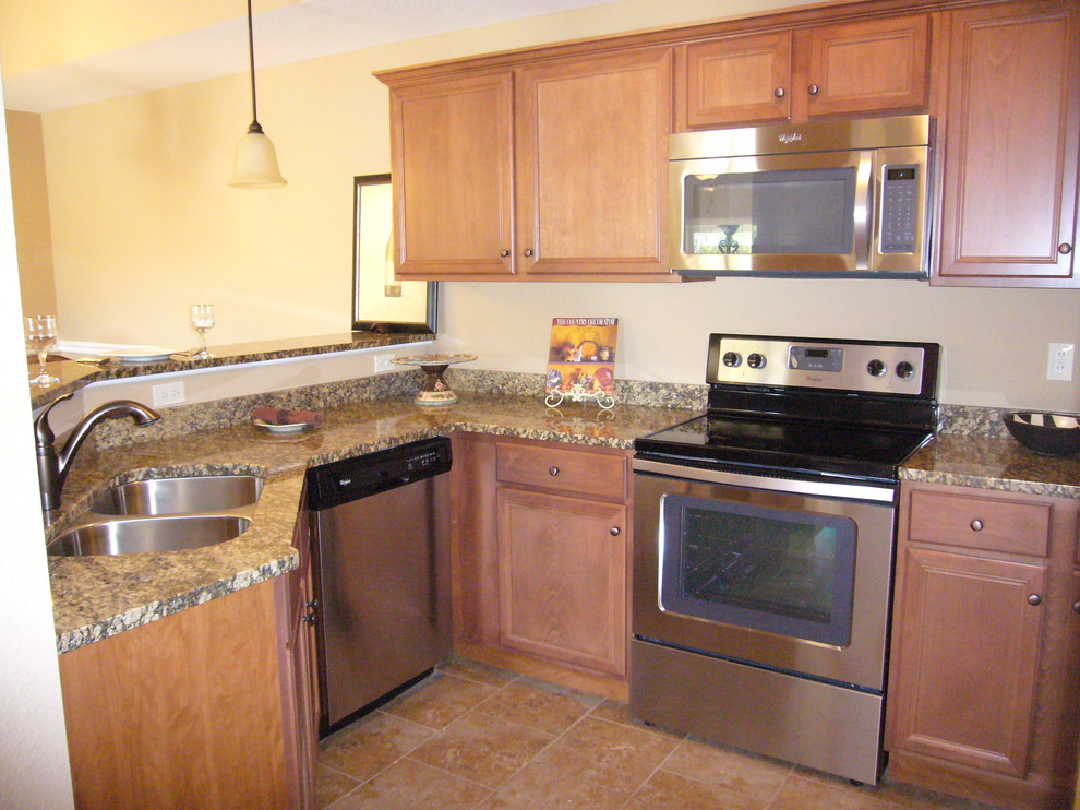 Smithton Crossing Condos Kitchen Traditional Kitchen Other by Bev Curtis & Associates