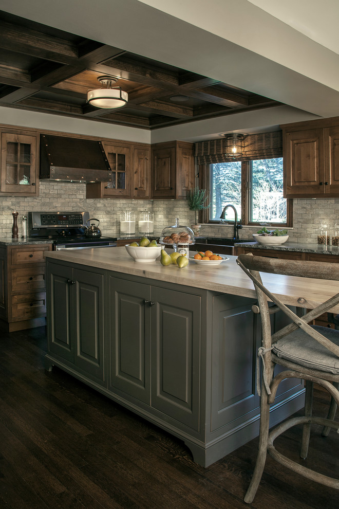 Design ideas for a rustic kitchen in Detroit.