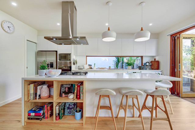 A Kitchen Island, How Far Should An Island Be From The Kitchen Counter