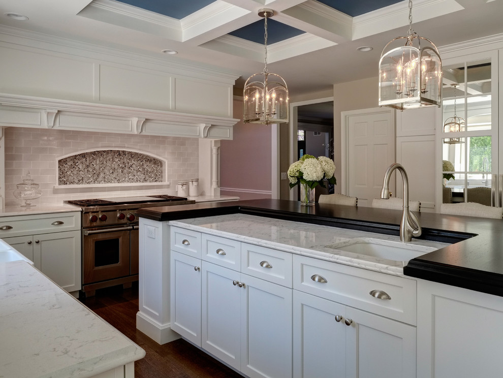 Sophisticated Traditional Kitchen - Glen Ellyn, IL ...