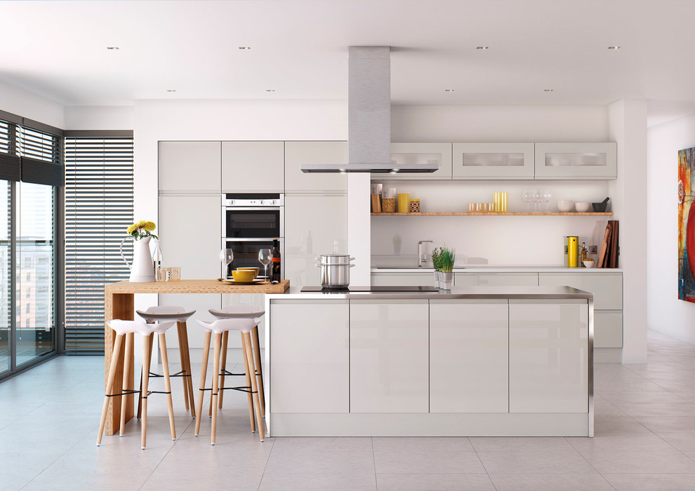 Photo of a contemporary kitchen in West Midlands.