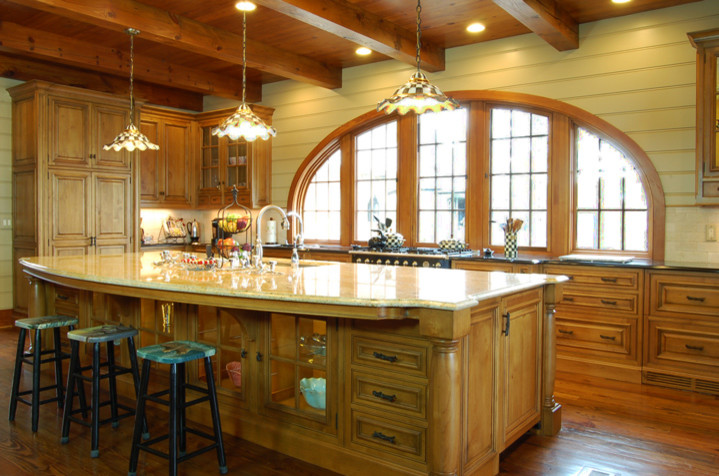 South Carolina Lakehouse Kitchen - Traditional - Kitchen ...