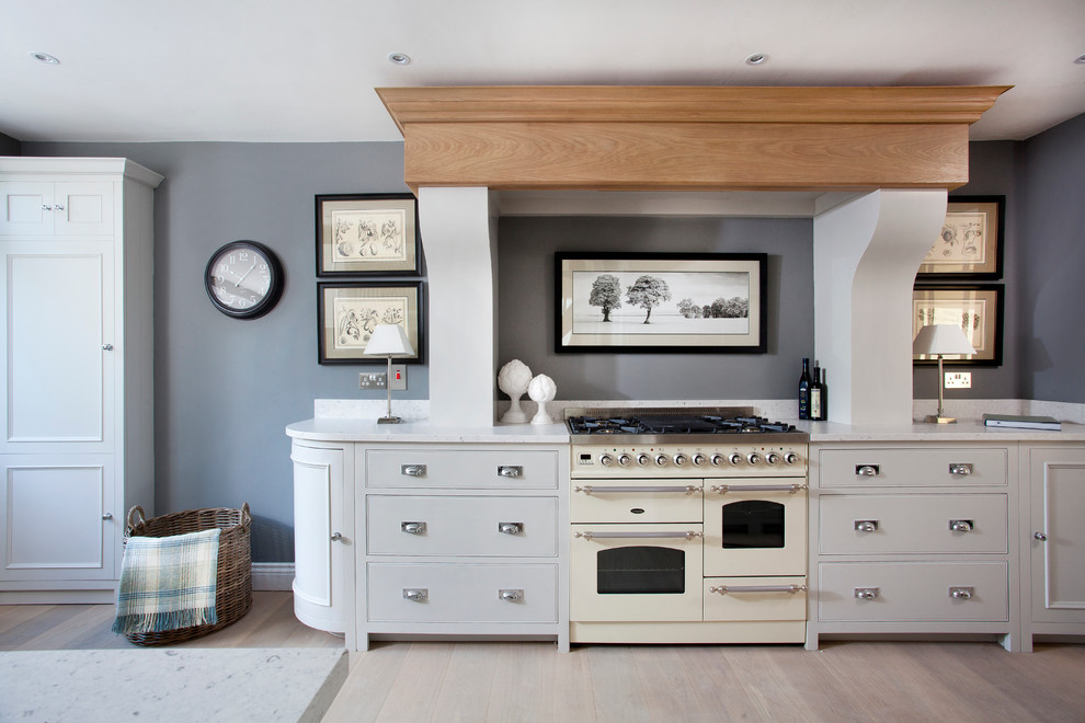 This is an example of a classic grey and cream kitchen in Dublin.