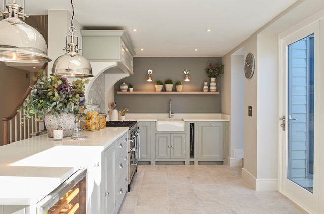 Spacious And Bright Kitchen With Feature Wall Colour Claire Garner Interiors Img~3ad1e9f00beed583 4 5369 1 29b5f35 