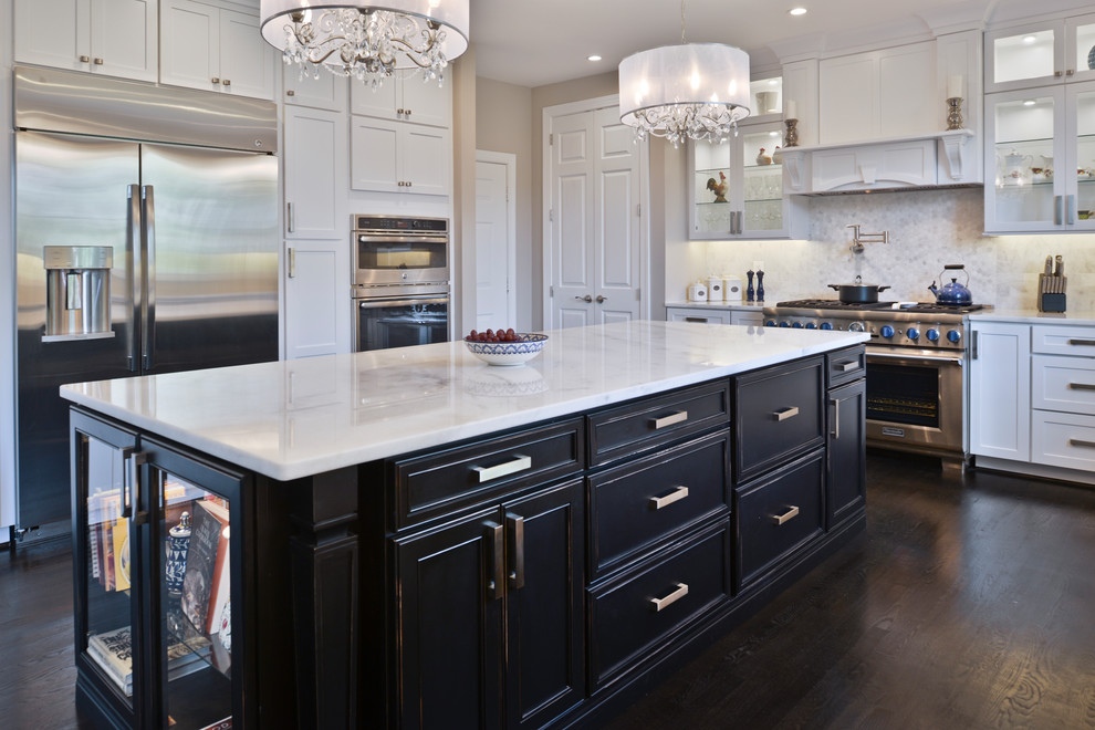 Inspiration for a large modern dark wood floor and brown floor eat-in kitchen remodel in DC Metro with a farmhouse sink, white cabinets, quartzite countertops, white backsplash, travertine backsplash, stainless steel appliances, an island and white countertops