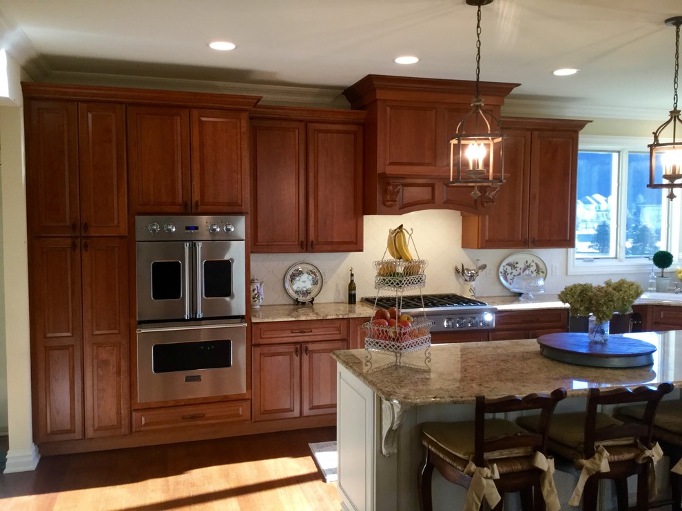 Special Additions Denville, NJ Kitchen Medallion Brookhill Door Traditional Kitchen