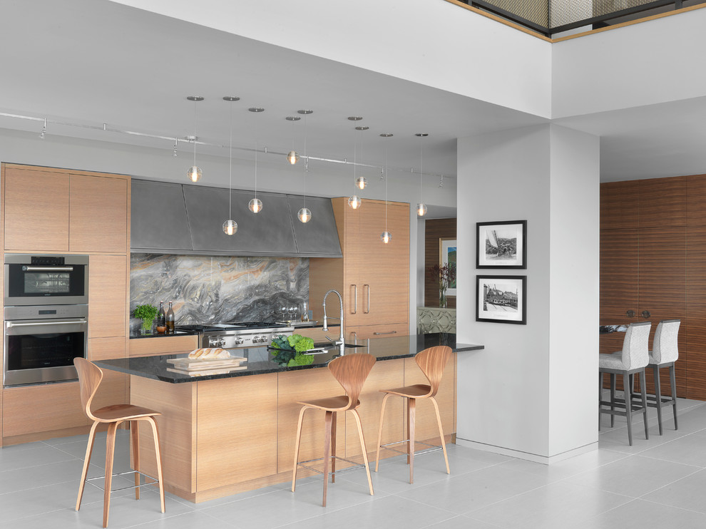Photo of a contemporary kitchen in St Louis.
