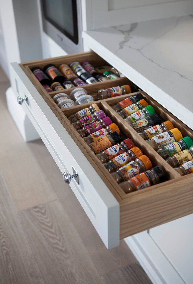 Spice Drawer Woodale Img~f3012dc10886741b 9 7176 1 E049d06 