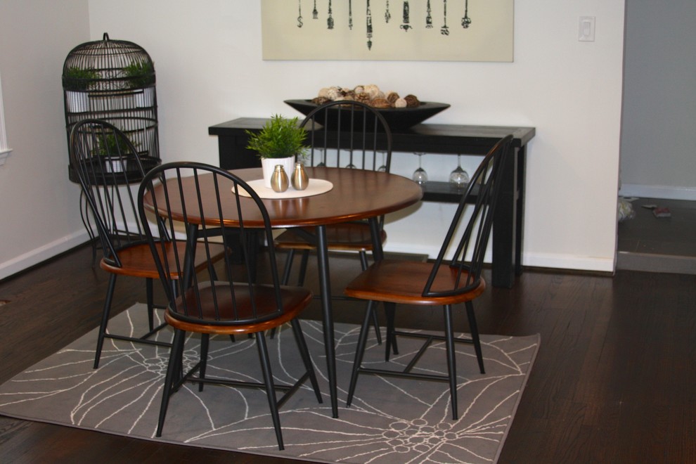 Inspiration for a contemporary dining room remodel in DC Metro
